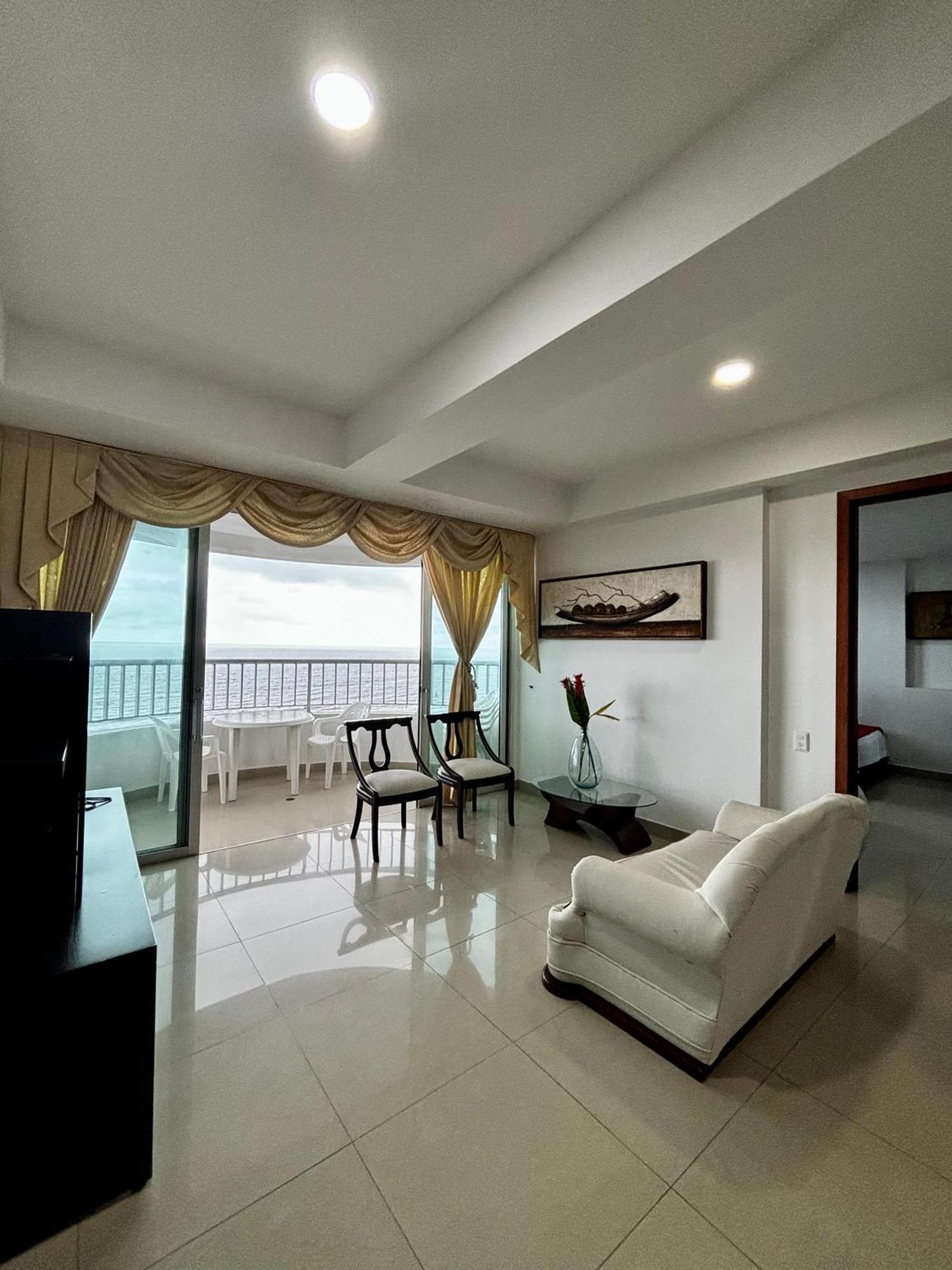 Paraiso En Bocagrande Con Vista Al Mar Cartagena Eksteriør billede